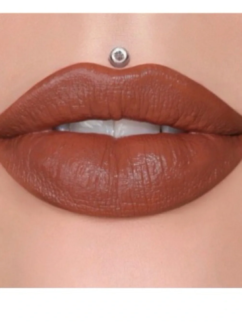Jeffree Star Velvet Trap Lipstick — Man Down